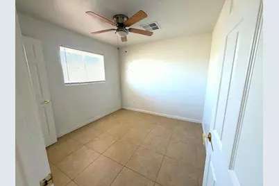 15841 N Sunny Lane #Apt 1, Surprise, AZ 85378 - Photo 16