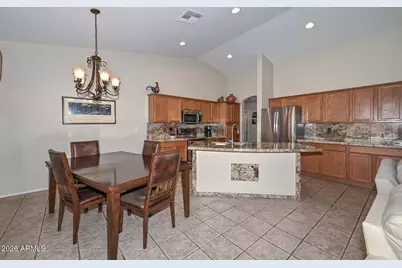 9206 W Lone Cactus Drive, Peoria, AZ 85382 - Photo 20