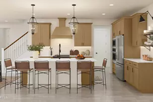 2521 W Gloria Ln, Phoenix, AZ 85085 - Photo 2