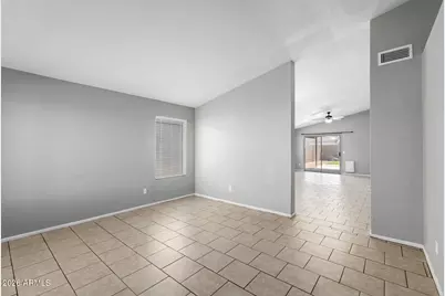 10707 W Turney Avenue, Phoenix, AZ 85037 - Photo 6