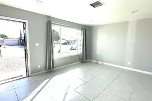 1302 W Halstead Dr, Phoenix, AZ 85023 - Photo 20