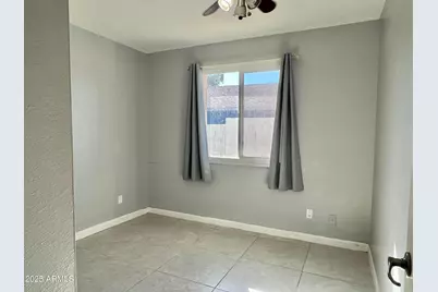 1302 W Halstead Drive, Phoenix, AZ 85023 - Photo 18