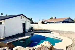 1302 W Halstead Dr, Phoenix, AZ 85023 - Photo 22