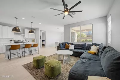 6303 N 67th Lane, Glendale, AZ 85303 - Photo 10