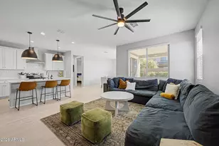 6303 N 67th Ln, Glendale, AZ 85303 - Photo 10