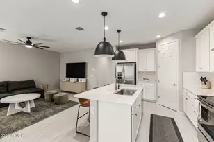 6303 N 67th Ln, Glendale, AZ 85303 - Photo 6