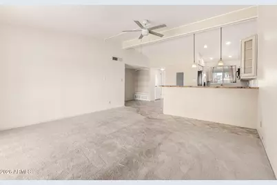 10847 N Fairway Court E #10847, Sun City, AZ 85351 - Photo 8