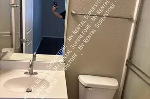 7801 N 44th Dr, Glendale, AZ 85301 - Photo 4