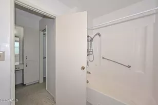 10226 W Forrester Dr, Sun City, AZ 85351 - Photo 18