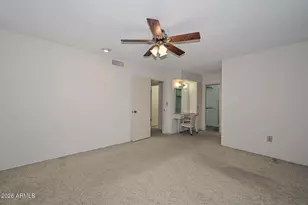 10226 W Forrester Dr, Sun City, AZ 85351 - Photo 8