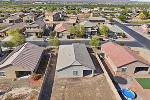 24571 W Sheraton Ln, Buckeye, AZ 85326 - Photo 36