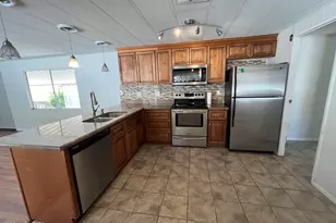 10960 N 67th Ave, Glendale, AZ 85304 - Photo 6