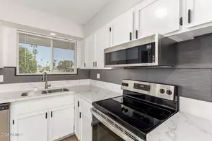 10342 W Talisman Rd, Sun City, AZ 85351 - Photo 2