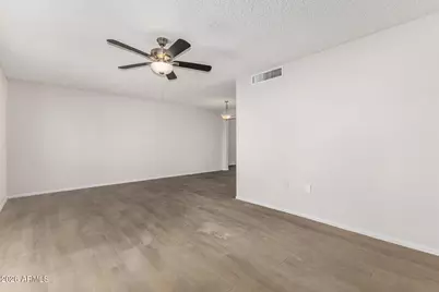 10342 W Talisman Road, Sun City, AZ 85351 - Photo 6