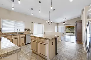 1511 E Black Diamond Dr, Gilbert, AZ 85296 - Photo 12