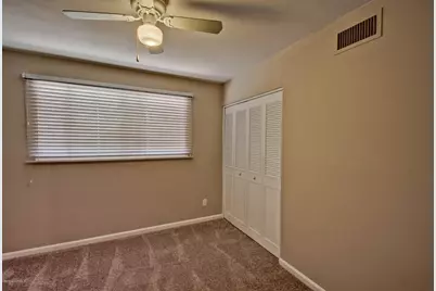 1030 E Manhatton Drive, Tempe, AZ 85282 - Photo 8