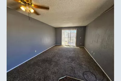 2801 E Monte Cristo Avenue #Apt 201, Phoenix, AZ 85032 - Photo 2