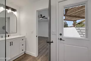 2923 S Bala Dr, Tempe, AZ 85282 - Photo 22