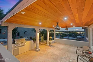 306 W Camino Vista, Phoenix, AZ 85021 - Photo 32