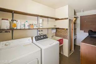 13618 N 21st Dr, Phoenix, AZ 85029 - Photo 34