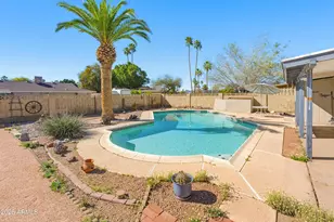 13618 N 21st Dr, Phoenix, AZ 85029 - Photo 46