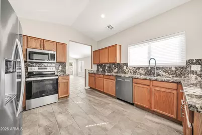 8632 W Kathleen Road, Peoria, AZ 85382 - Photo 10