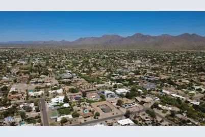 9834 E Clinton Street, Scottsdale, AZ 85260 - Photo 4