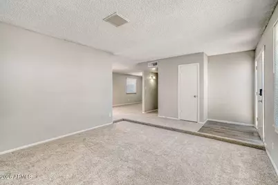 1928 W Kristal Way, Phoenix, AZ 85027 - Photo 6