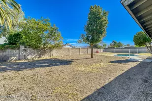 1928 W Kristal Way, Phoenix, AZ 85027 - Photo 24