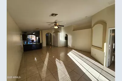 19417 N 7th Drive, Phoenix, AZ 85027 - Photo 2