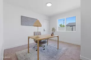 1805 N 31st St, Phoenix, AZ 85008 - Photo 12