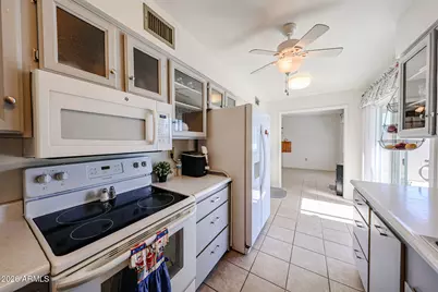 19018 N 134th Drive, Sun City West, AZ 85375 - Photo 2