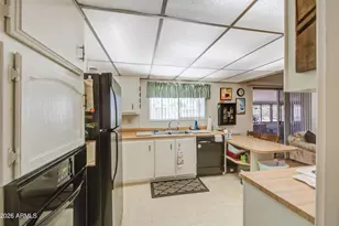 2305 N Floyd Dr, Mesa, AZ 85215 - Photo 14