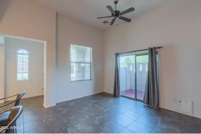 3921 E Sophie Lane, Phoenix, AZ 85042 - Photo 16