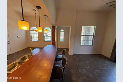 3921 E Sophie Lane, Phoenix, AZ 85042 - Photo 6