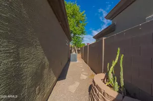 3921 E Sophie Ln, Phoenix, AZ 85042 - Photo 38