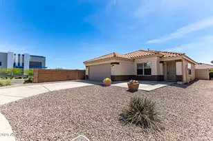 7933 W Mission Ln, Peoria, AZ 85345 - Photo 26