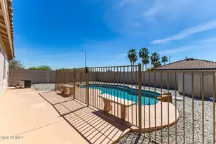 7933 W Mission Ln, Peoria, AZ 85345 - Photo 30