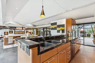 4324 E Stanford Dr, Phoenix, AZ 85018 - Photo 12