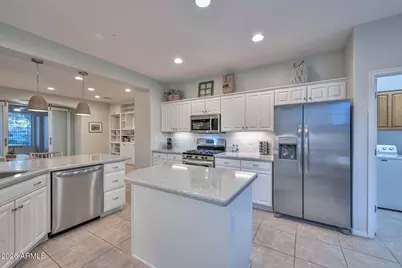 13054 W Mayberry Trail, Peoria, AZ 85383 - Photo 10