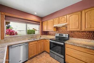 8538 N 53rd Avenue, Glendale, AZ 85302 - Photo 12