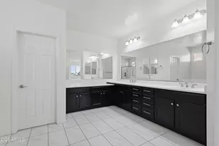 4274 S Notting Hill Dr, Gilbert, AZ 85297 - Photo 34