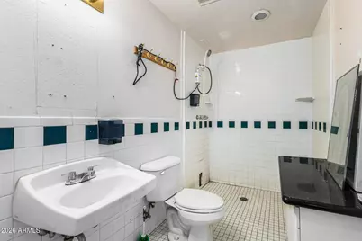 545 E University Drive, Mesa, AZ 85203 - Photo 14