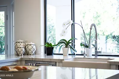 5532 E Sanna Street, Paradise Valley, AZ 85253 - Photo 18
