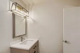 8731 E Fairmount Ave, Scottsdale, AZ 85251 - Photo 18