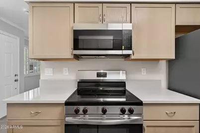 10123 N 96th Avenue, Peoria, AZ 85345 - Photo 8