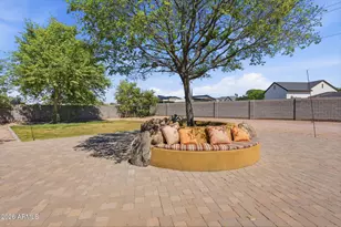 1511 N Loma Vista, Mesa, AZ 85213 - Photo 4