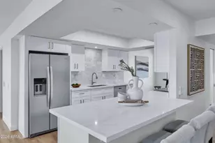 11049 W Crestbrook Dr, Sun City, AZ 85351 - Photo 6