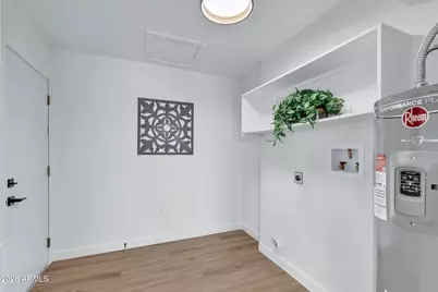 11049 W Crestbrook Drive, Sun City, AZ 85351 - Photo 28