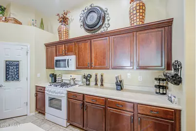 16514 N 149th Court, Surprise, AZ 85374 - Photo 18